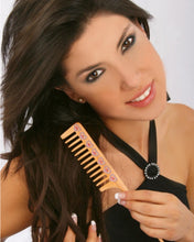 Load image into Gallery viewer, Natural Wood Comb
