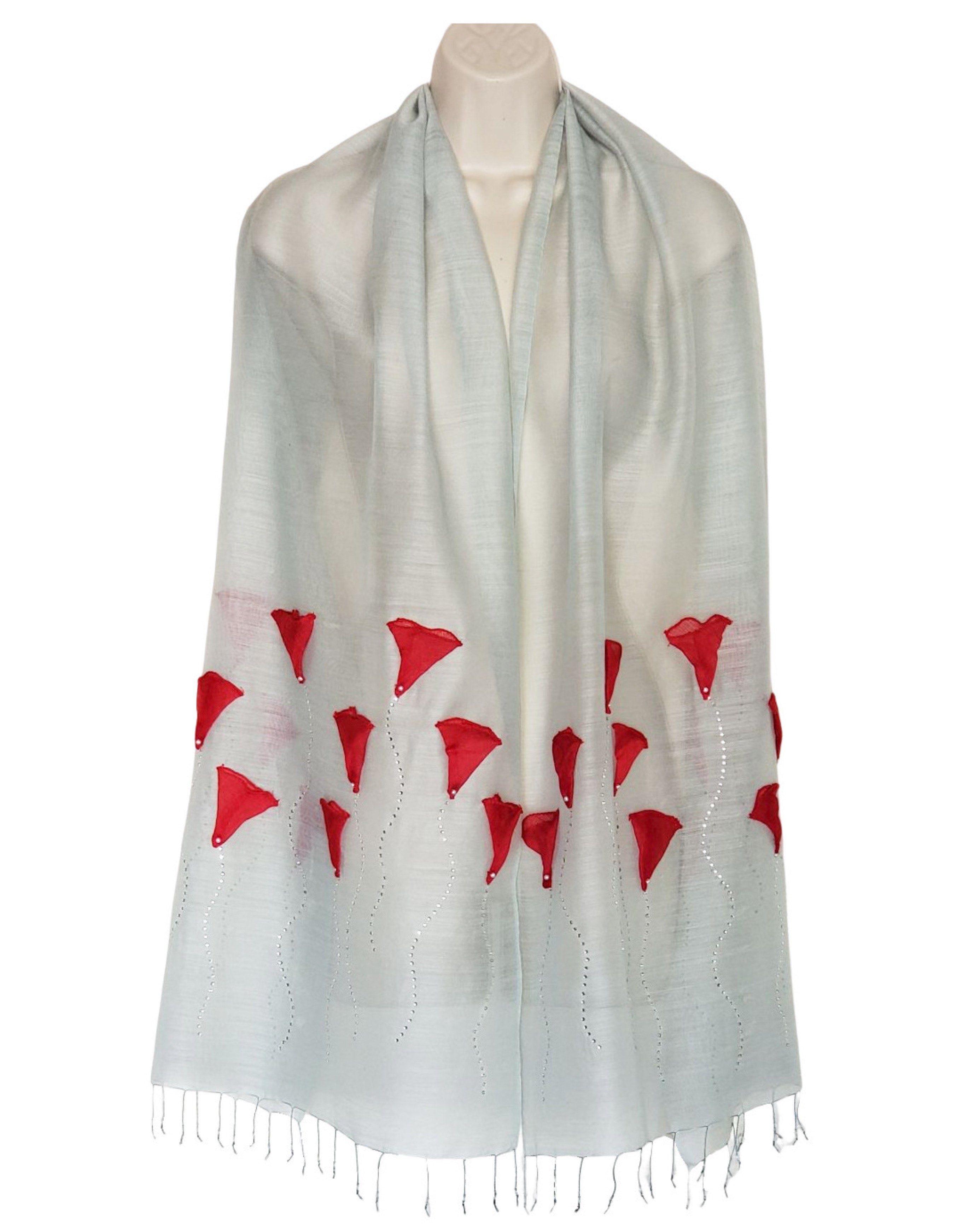 Love Lily (Gray Scarf)